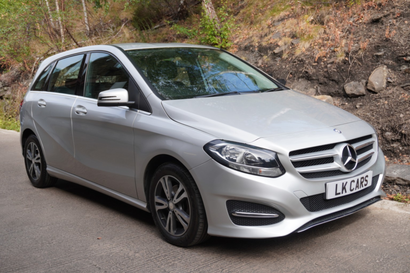 2017 Mercedes-Benz B Class 1.5 B180d Se in Silver — image 1