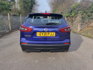 2021 Nissan Qashqai 1.3 Dig-T Acenta Premium in Blue — image 2