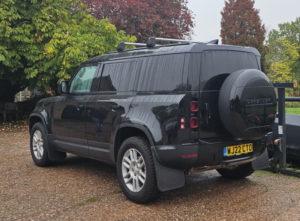 2022 Land Rover Defender 110 3.0 D250 Mhev S Hard Top SUV Auto 4WD Mwb Euro 6 (s/s) 5dr in Black — image 4