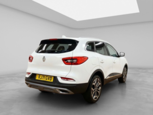 2022 Renault Kadjar 1.3 Tce Gt Line SUV 5dr Petrol Manual Euro 6 (s/s) (140 Ps) in White — image 5
