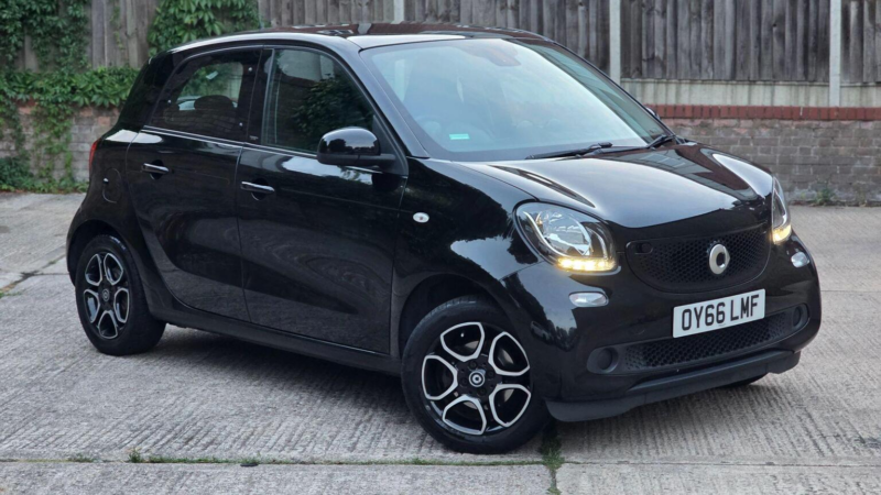 2016 Smart Forfour 1.0 Prime (premium) Twinamic Euro 6 (s/s) 5dr in Black — image 1