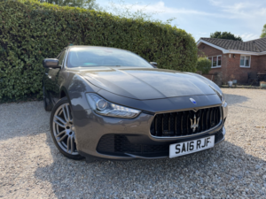 2016 Maserati Ghibli 3.0 D V6 in Grey — image 2