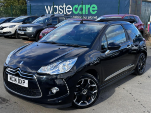 2014 Citroen Ds3 Cabrio 1.6 Vti Dstyle Plus in Black — image 3
