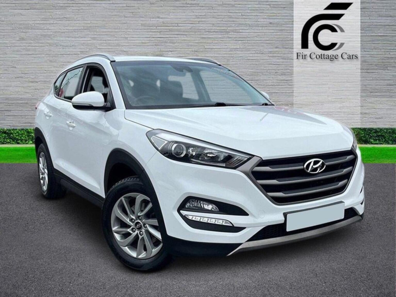 2017 Hyundai Tucson 2.0 Crdi Se Nav Auto 4WD Euro 6 5dr in White — image 1