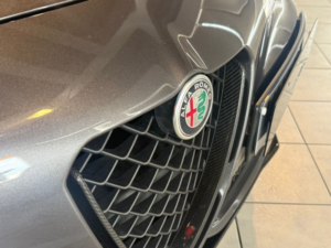 2022 Alfa Romeo Giulia 2.9 2.9 V6 Bi-Turbo 510hp Quadrifoglio in Grey — image 4