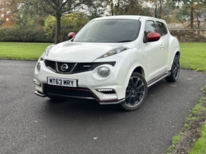 2013 Nissan Juke 1.6 Dig-T Nismo in White — image 2