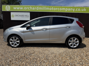2009 Ford Fiesta 1.4 Titanium in Silver — image 3