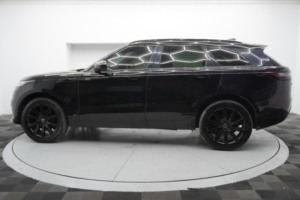 2019 Land Rover Range Rover Velar 2.0 D180 R-Dynamic Se Auto 4WD Euro 6 (s/s) 5dr in Black — image 6