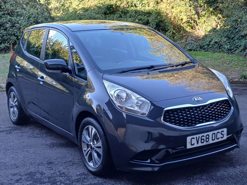 2018 Kia Venga 1.6 Venga 2 Isg 5dr in Grey — image 1