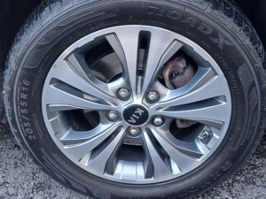 2018 Kia Venga 1.6 Venga 2 Isg 5dr in Grey — image 2