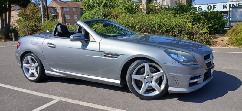 2012 Mercedes-Benz Slk 3.5 Slk350 Blueefficiency Amg Sport in Silver — image 1