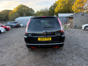 2013 Citroen Grand C4 Picasso 1.6 E-Hdi Airdream Platinum Egs6 Euro 5 (s/s) 5dr in Black — image 4