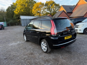 2013 Citroen Grand C4 Picasso 1.6 E-Hdi Airdream Platinum Egs6 Euro 5 (s/s) 5dr in Black — image 5