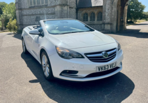 2013 Vauxhall Cascada 2.0 Cdti Elite Euro 5 (s/s) 2dr in White — image 6