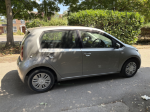2013 Volkswagen Up! 1.0 Bluemotion Tech Move Up! in Silver — image 6