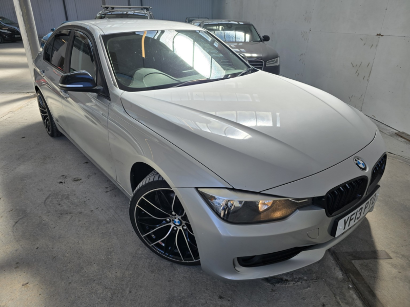 2013 BMW 3 Series 2.0 320d Se Saloon in Silver — image 1