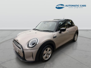 2021 MINI Hatch Cooper Classic in Grey — image 3