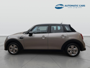 2021 MINI Hatch Cooper Classic in Grey — image 5