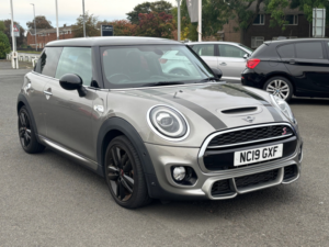 2019 MINI Hatch