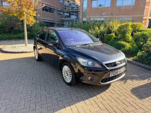 2008 Ford Focus 2.0 Tdci Dpf Titanium Hatchback 5dr Diesel Powershift (154 G/km, 108 Bhp) in Black — image 3