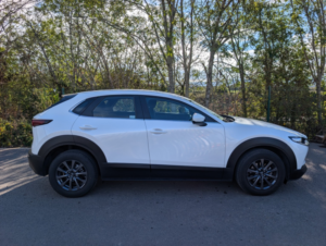 2025 Mazda Cx-30 2.5 E-Skyactiv G Mhev Centre-Line in White — image 2