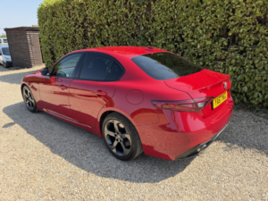 2017 Alfa Romeo Giulia 2.0 Giulia E6b 2.0 Turbo Petrol 280hp Veloce in Red — image 3