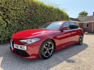 2017 Alfa Romeo Giulia 2.0 Giulia E6b 2.0 Turbo Petrol 280hp Veloce in Red — image 5