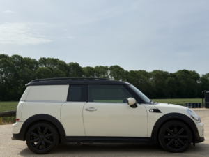 2013 MINI Clubvan 1.6 Cooper D Clubvan in White — image 2