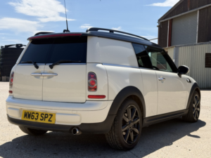 2013 MINI Clubvan 1.6 Cooper D Clubvan in White — image 3