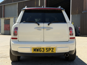 2013 MINI Clubvan 1.6 Cooper D Clubvan in White — image 4