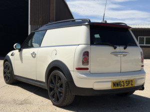 2013 MINI Clubvan 1.6 Cooper D Clubvan in White — image 5