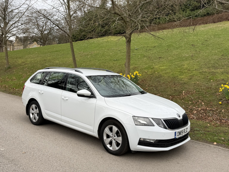 2019 Skoda Octavia 1.6 Tdi Se Technology in White — image 1