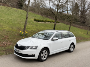2019 Skoda Octavia 1.6 Tdi Se Technology in White — image 4