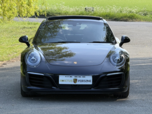 2015 Porsche 911 3.0 T 991 Carrera S in Black — image 3