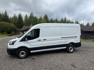 2025 Ford Transit 2.0 Transit Leader Van 350 L3 2.0l Ecoblue 130ps Fwd 6 Speed Manual in White — image 4