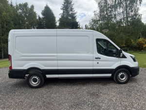 2025 Ford Transit 2.0 Transit Leader Van 350 L3 2.0l Ecoblue 130ps Fwd 6 Speed Manual in White — image 6