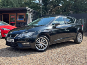 2019 SEAT Leon 1.6 Tdi Se Dynamic Euro 6 (s/s) 5dr in Black — image 2
