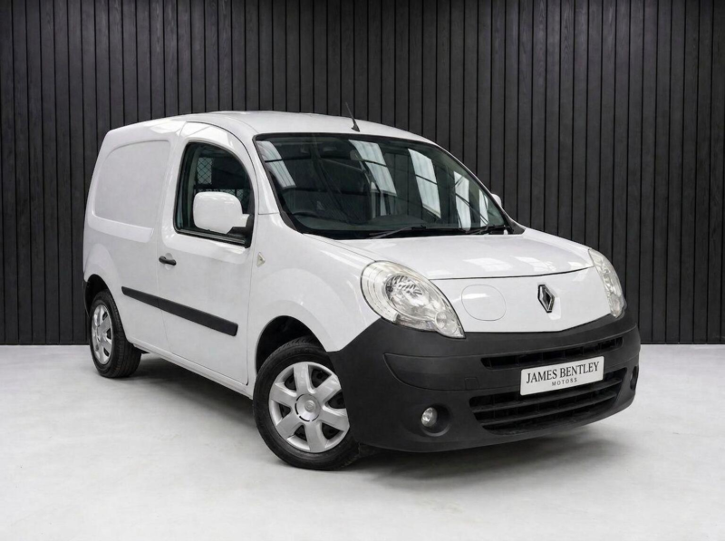 2012 Renault Kangoo E Z.e. Auto Rwd L2 H1 3dr in White — image 1