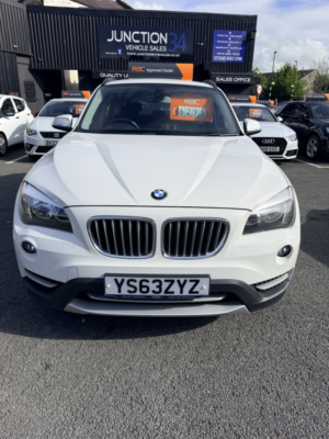 2014 BMW X1 2.0 X1 Xdrive18d Xline in White — image 2