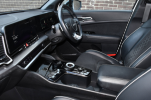 2022 Kia Sportage 1.6 T-Gdi Mhev Gt-Line SUV 5dr Petrol Hybrid Dct Euro 6 (s/s) (148 Bhp) in White — image 4