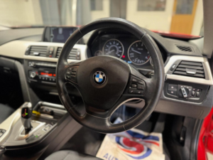 2014 BMW 3 Series 2.0 320d Se Touring Auto Euro 5 (s/s) 5dr in Red — image 2