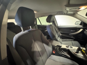 2014 BMW 3 Series 2.0 320d Se Touring Auto Euro 5 (s/s) 5dr in Red — image 4