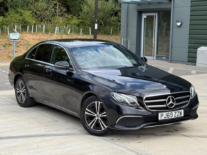 2019 Mercedes-Benz E Class 2.0 E220d Se G-Tronic+ Euro 6 (s/s) 4dr in Black — image 5
