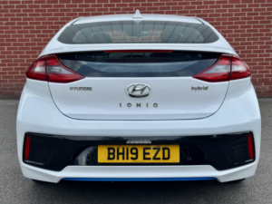 2019 Hyundai Ioniq 1.6 Ioniq Hev Prem 1.6 Gdi My19 in White — image 6