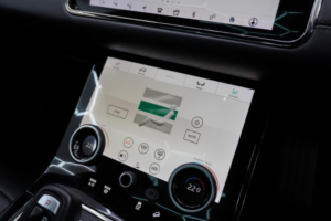 2019 Land Rover Range Rover Evoque 2.0 D180 R-Dynamic Hse Auto 4WD Euro 6 (s/s) 5dr in White — image 6