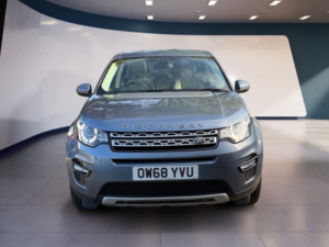 2019 Land Rover Discovery Sport 2.0 Td4 Hse in Blue — image 6