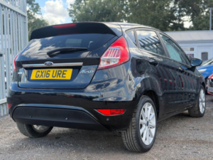 2016 Ford Fiesta 1.0t Ecoboost Titanium Euro 6 (s/s) 5dr in Black — image 6