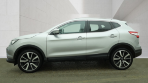 2016 Nissan Qashqai 1.2 Dig-T Tekna SUV 5dr Petrol Manual 2WD Euro 6 (s/s) (115 Ps) in Silver — image 6