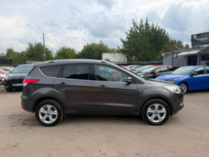 2015 Ford Kuga 2.0 Tdci Zetec 2WD Euro 6 (s/s) 5dr in Grey — image 6