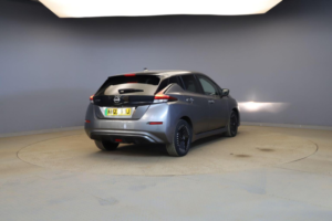 2022 Nissan Leaf 39kwh N-Connecta Auto 5dr in Grey — image 5